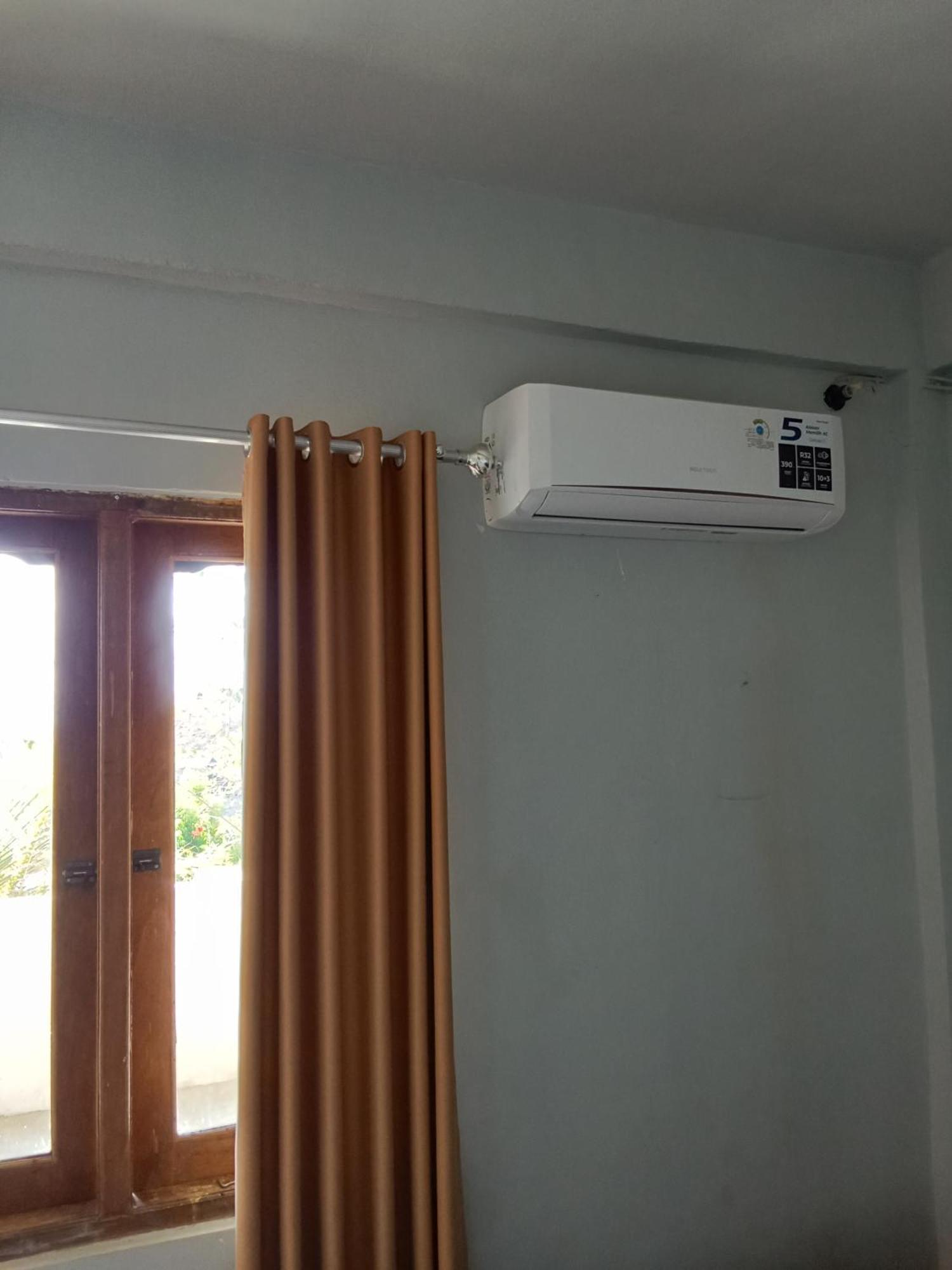 Feby'S Homestay Ekas Номер фото