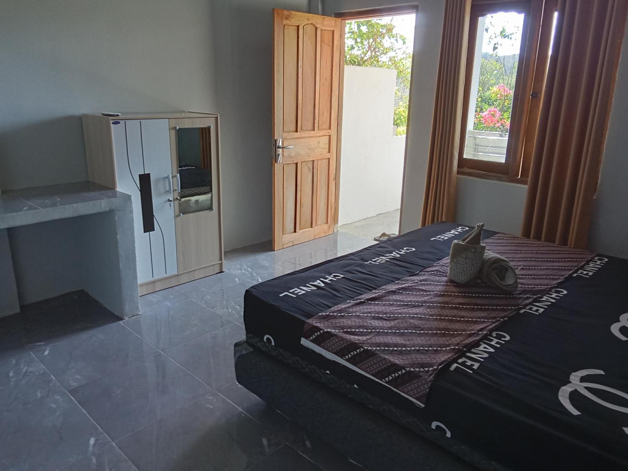 Feby'S Homestay Ekas Номер фото
