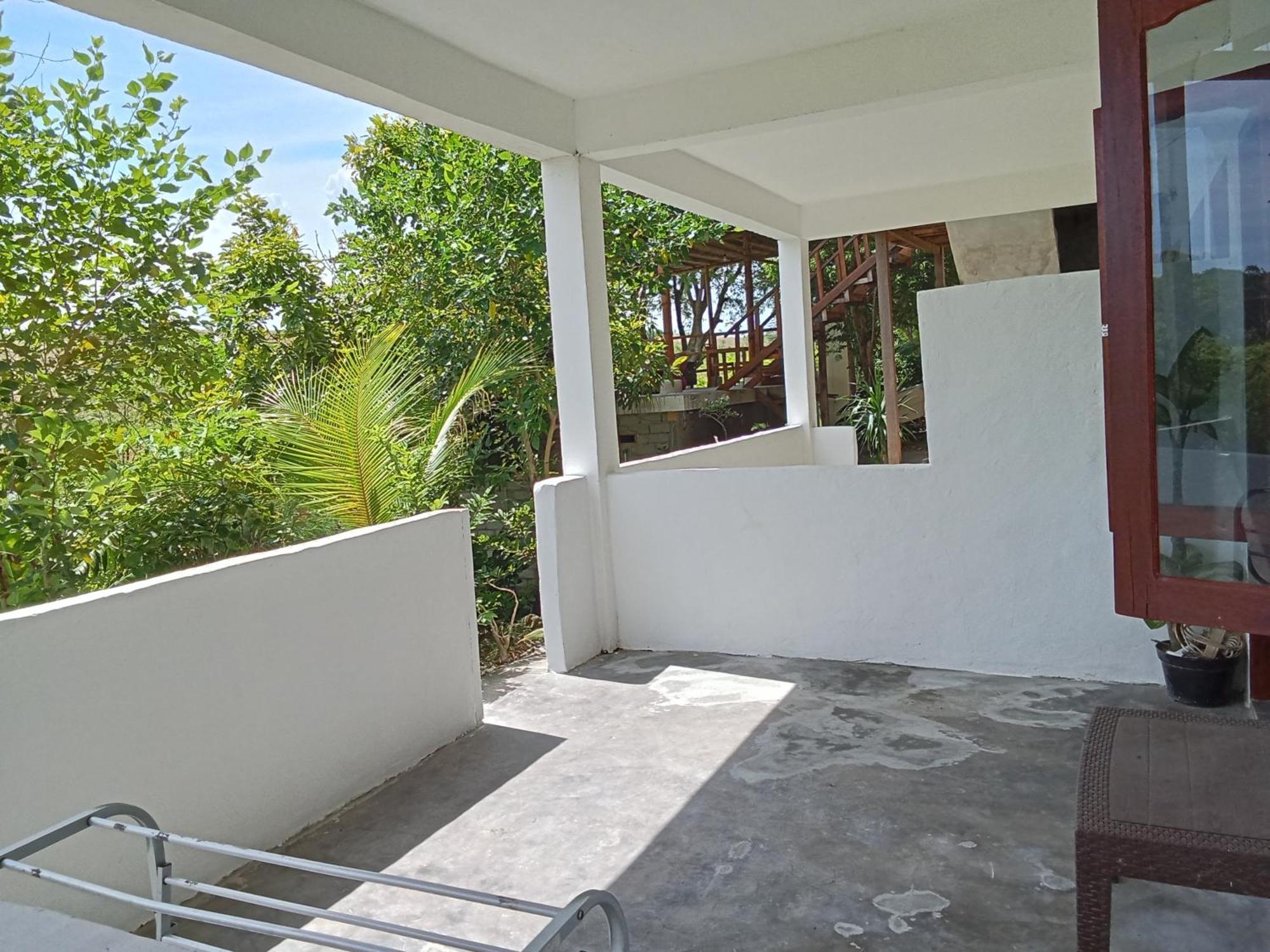 Feby'S Homestay Ekas Номер фото